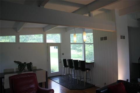 310 Coventry Ln, Manchester, MO 63021 photo 4