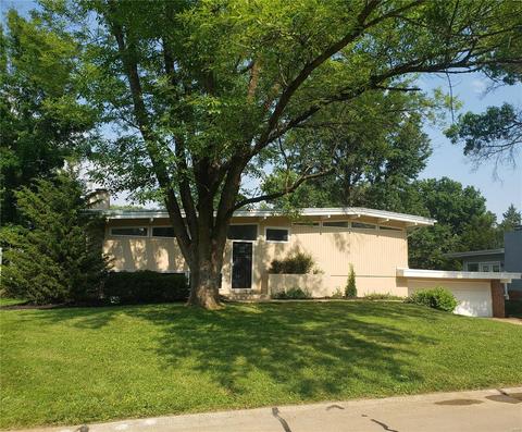 310 Coventry Ln, Manchester, MO 63021 photo 2