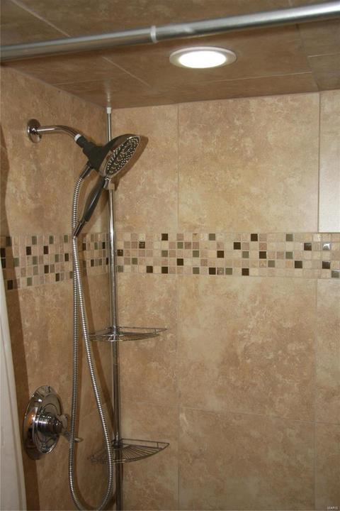 310 Coventry Ln, Manchester, MO 63021 photo 13