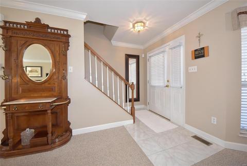 2500 Hidden Meadow Ln, Ballwin, MO 63021 photo 2