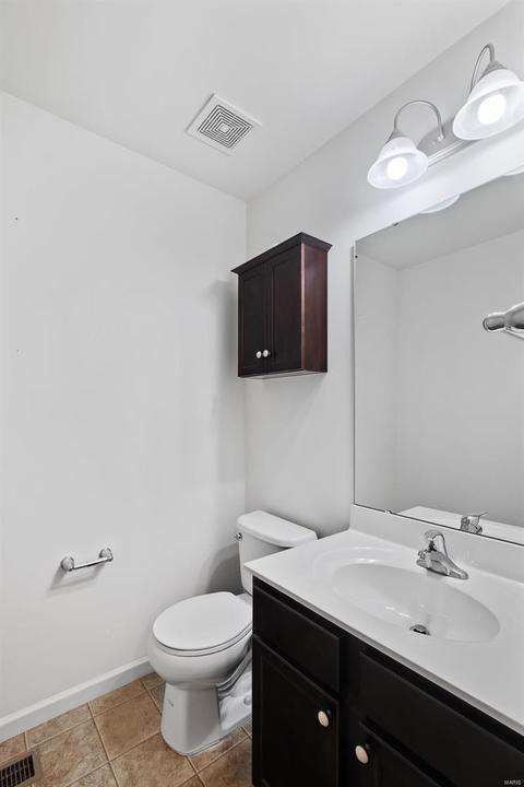 401 Wild Oak Dr, O'fallon, MO 63368 photo 5