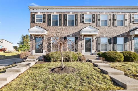 401 Wild Oak Dr, O'fallon, MO 63368 photo 1