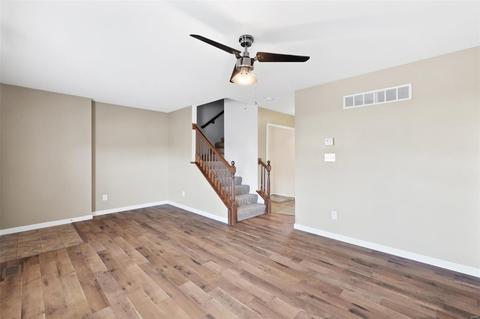 401 Wild Oak Dr, O'fallon, MO 63368 photo 3