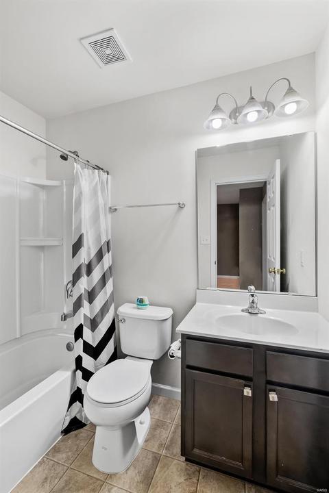401 Wild Oak Dr, O'fallon, MO 63368 photo 13