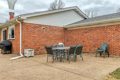 904 Parkwatch Dr, Ballwin, MO 63011 photo 42