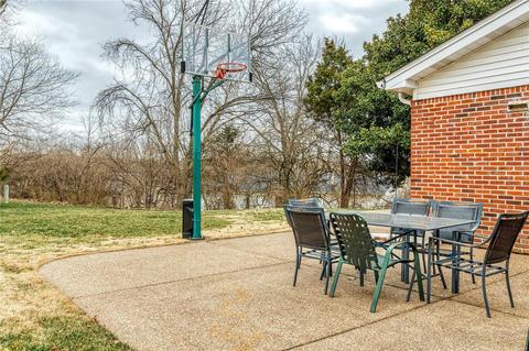 904 Parkwatch Dr, Ballwin, MO 63011 photo 43