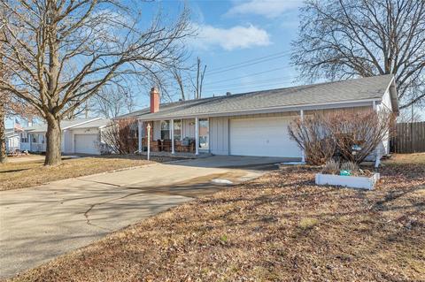 1802 Springhill, O'fallon, MO 63366 photo 3