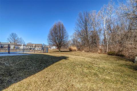 147 Keystone Xing, O'fallon, MO 63368 photo 3