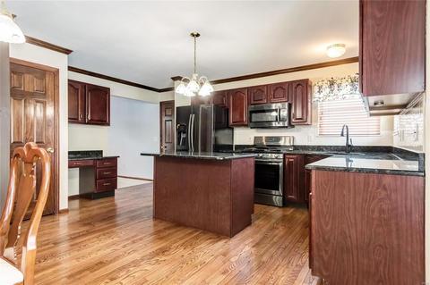 147 Keystone Xing, O'fallon, MO 63368 photo 18