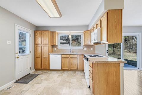 468 Applestone, Ballwin, MO 63021 photo 23