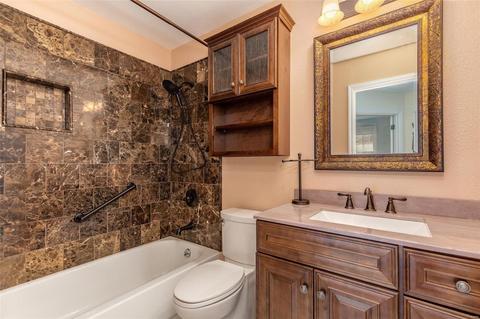636 Crofton Circle Ct, Ballwin, MO 63021 photo 41