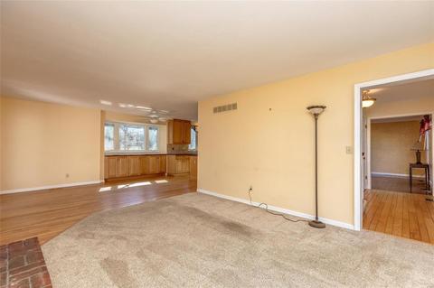636 Crofton Circle Ct, Ballwin, MO 63021 photo 10