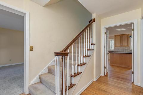 636 Crofton Circle Ct, Ballwin, MO 63021 photo 7