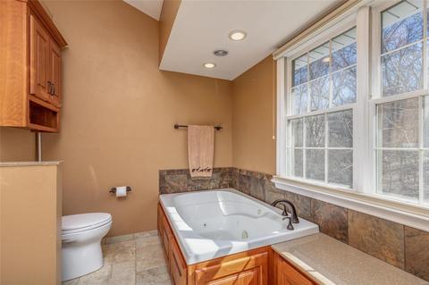 636 Crofton Circle Ct, Ballwin, MO 63021 photo 35