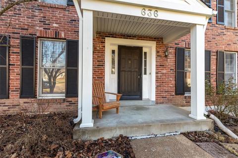 636 Crofton Circle Ct, Ballwin, MO 63021 photo 5