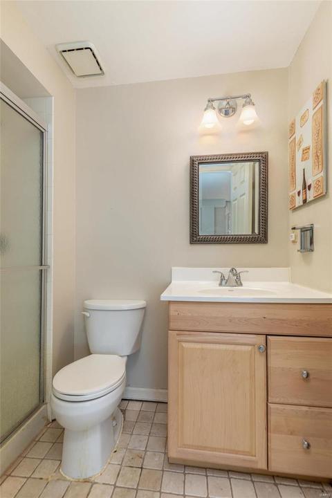 636 Crofton Circle Ct, Ballwin, MO 63021 photo 50