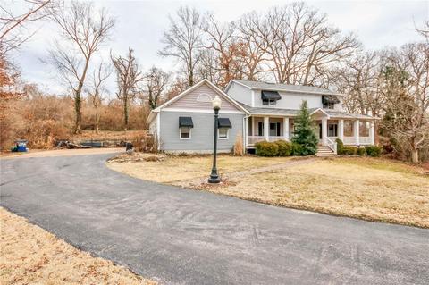 1072 Chatelet, Saint Louis, MO 63135 photo 3