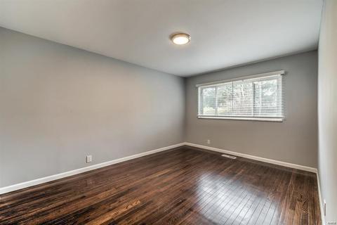 1004 Bedford, Ballwin, MO 63011 photo 22