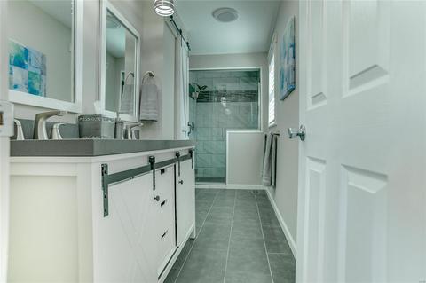 201 Morewood, Manchester, MO 63011 photo 17