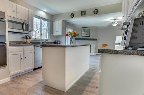 201 Morewood, Manchester, MO 63011 photo 6