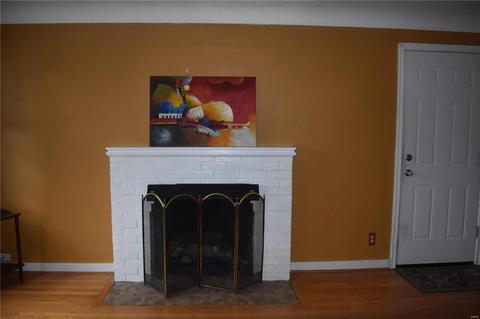 327 Carson Rd, Saint Louis, MO 63135 photo 7