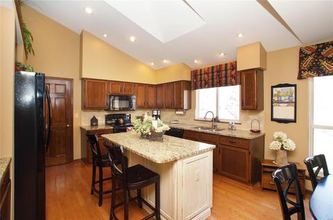 961 Westrun Dr, Ballwin, MO 63021 photo 15