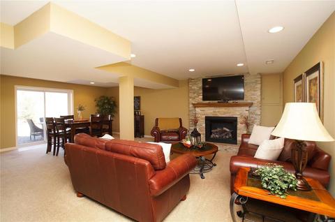 961 Westrun Dr, Ballwin, MO 63021 photo 35