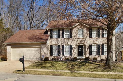 961 Westrun Dr, Ballwin, MO 63021 photo 1