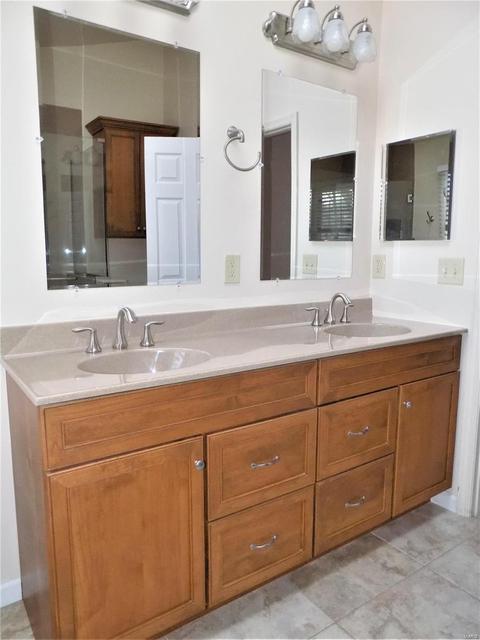 846 Country Stone Dr, Manchester, MO 63021 photo 25