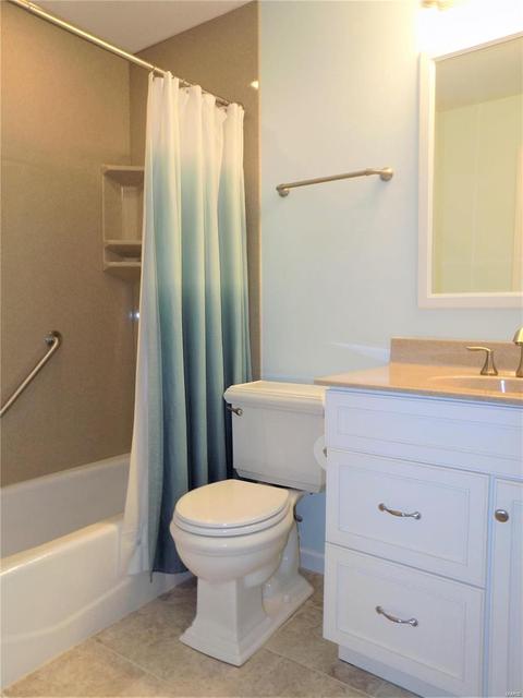 846 Country Stone Dr, Manchester, MO 63021 photo 32