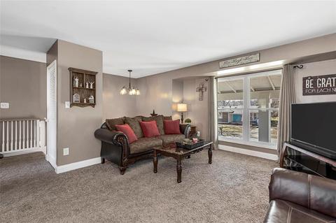617 Hickory Knl, Ballwin, MO 63021 photo 3