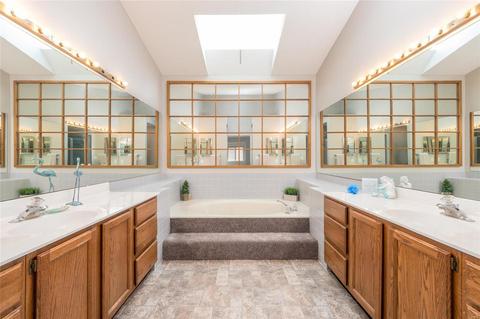 1207 Hemingway Ln, Weldon Spring, MO 63304 photo 12