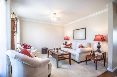 8 Tailor Sq, O'fallon, MO 63368 photo 4
