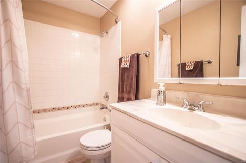 8 Tailor Sq, O'fallon, MO 63368 photo 41