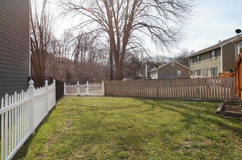 1424 Pepperdine Ct, Ballwin, MO 63021 photo 25