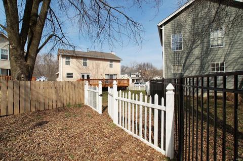 1424 Pepperdine Ct, Ballwin, MO 63021 photo 28