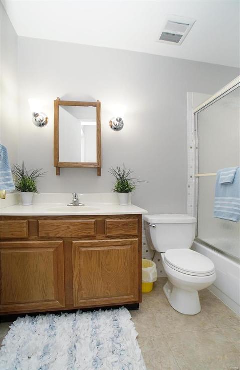 706 Barham Down Dr, Ballwin, MO 63011 photo 16