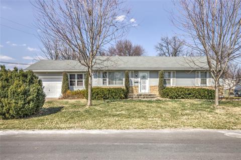 32 Daniel Dr, O'fallon, MO 63366 photo 1