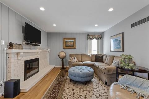 608 Forest Leaf, Ballwin, MO 63011 photo 18