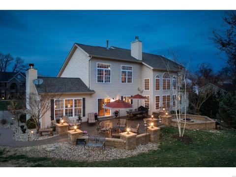 1002 Kiefer Ridge Dr, Ballwin, MO 63021 photo 3