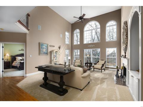 1002 Kiefer Ridge Dr, Ballwin, MO 63021 photo 9