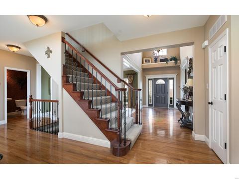 1002 Kiefer Ridge Dr, Ballwin, MO 63021 photo 4