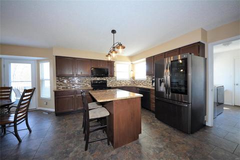2045 Beckewith Trl, O'fallon, MO 63368 photo 11