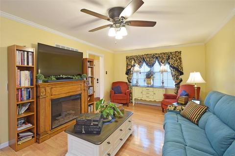13384 Hiddengarden Ct, Ballwin, MO 63021 photo 5