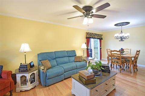 13384 Hiddengarden Ct, Ballwin, MO 63021 photo 4