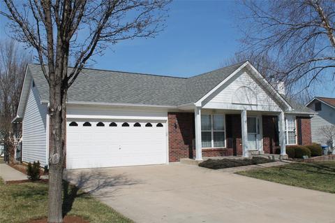 1020 Delmar Dr, O'fallon, MO 63366 photo 1