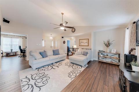 1958 Hedge Dr, O'fallon, MO 63366 photo 7