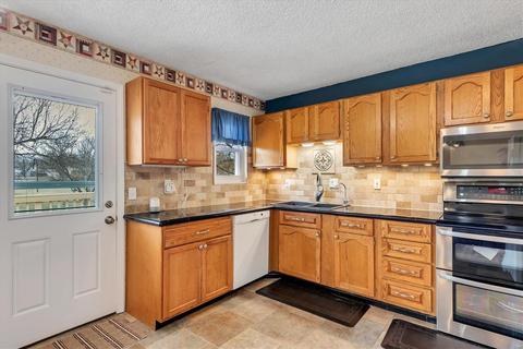 101 Elk Run, Eureka, MO 63025 photo 8