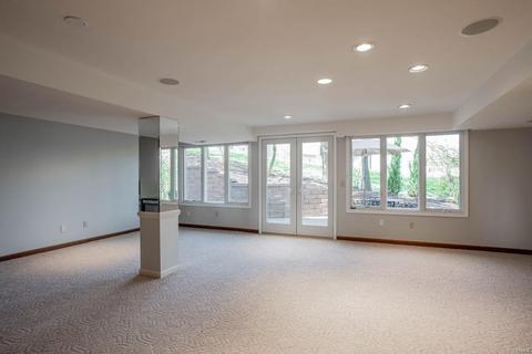 1311 Dietrich Oaks Dr, Ballwin, MO 63021 photo 27