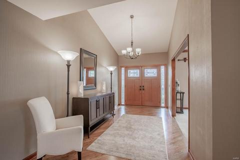 1311 Dietrich Oaks Dr, Ballwin, MO 63021 photo 4